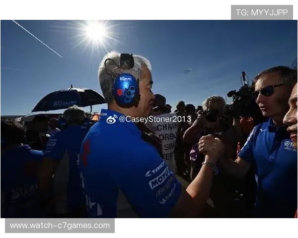 MotoGP赛季再掀高潮 瓦伦西亚大奖赛战况激烈车手角逐新纪录 MotoGP赛季再掀高潮 瓦伦西亚大奖赛战况激烈车手角逐新纪录