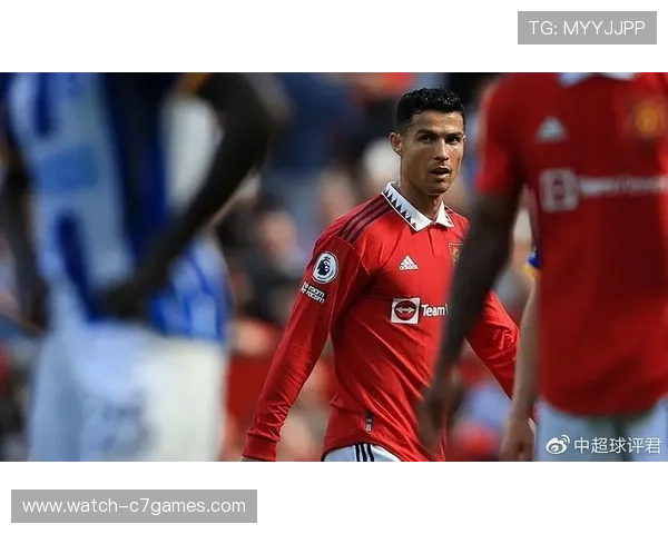 国际足坛风云再起 曼联锋线大换血 巴黎迎来新明星锋霸 国际足坛风云再起 曼联锋线大换血 巴黎迎来新明星锋霸