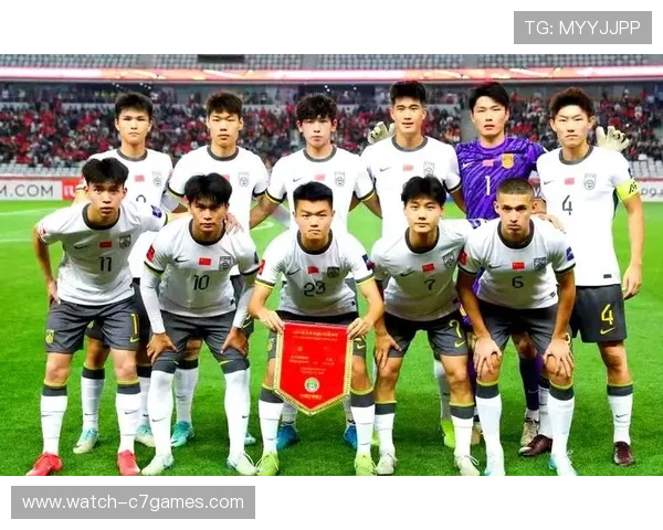 国足新阵容亮相亚洲杯备战引球迷热议期待成绩突破 国足新阵容亮相亚洲杯备战引球迷热议期待成绩突破
