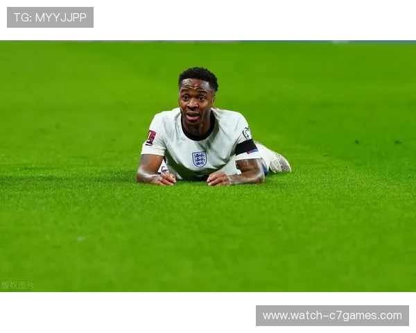 尤文图斯新赛季阵容调整引发球迷热议与期待 尤文图斯新赛季阵容调整引发球迷热议与期待