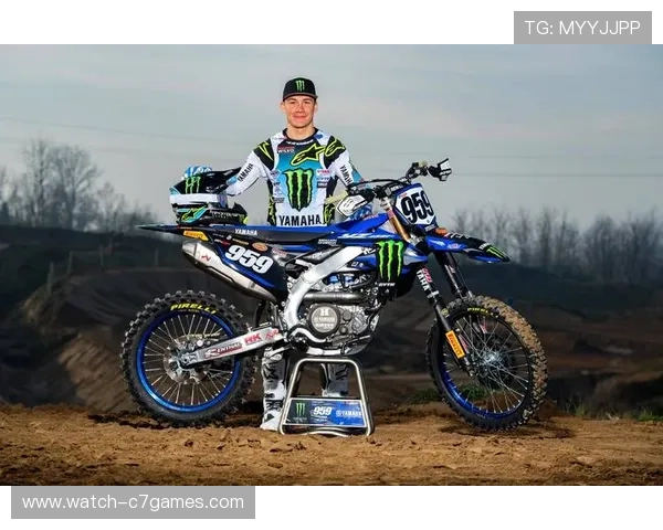 摩托车世界锦标赛赛季激烈升级 新星崛起老将挑战不断